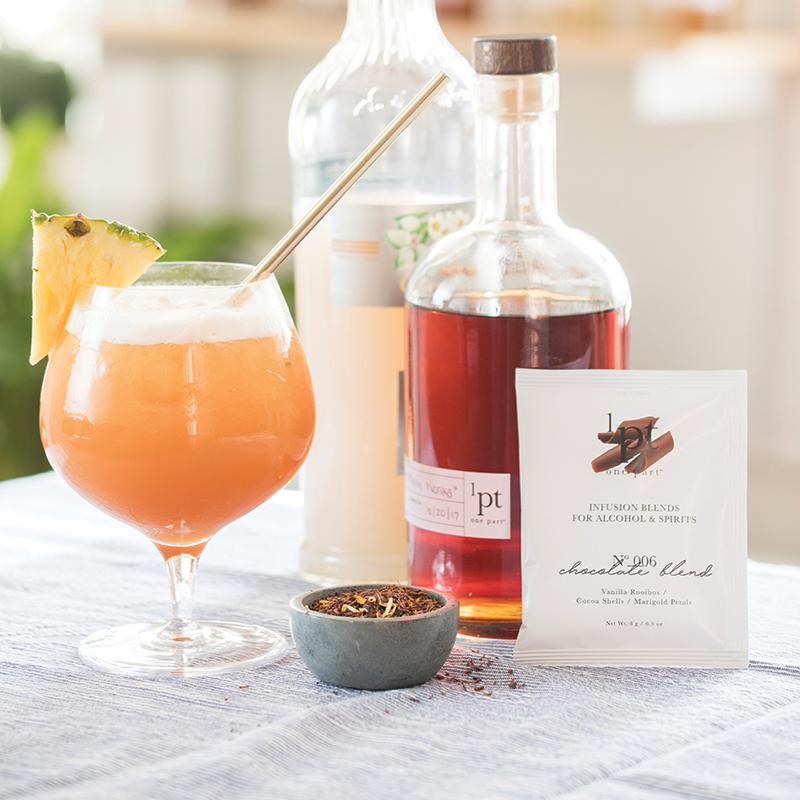 1pt Chocolate Blend In Use Drink | Teroforma